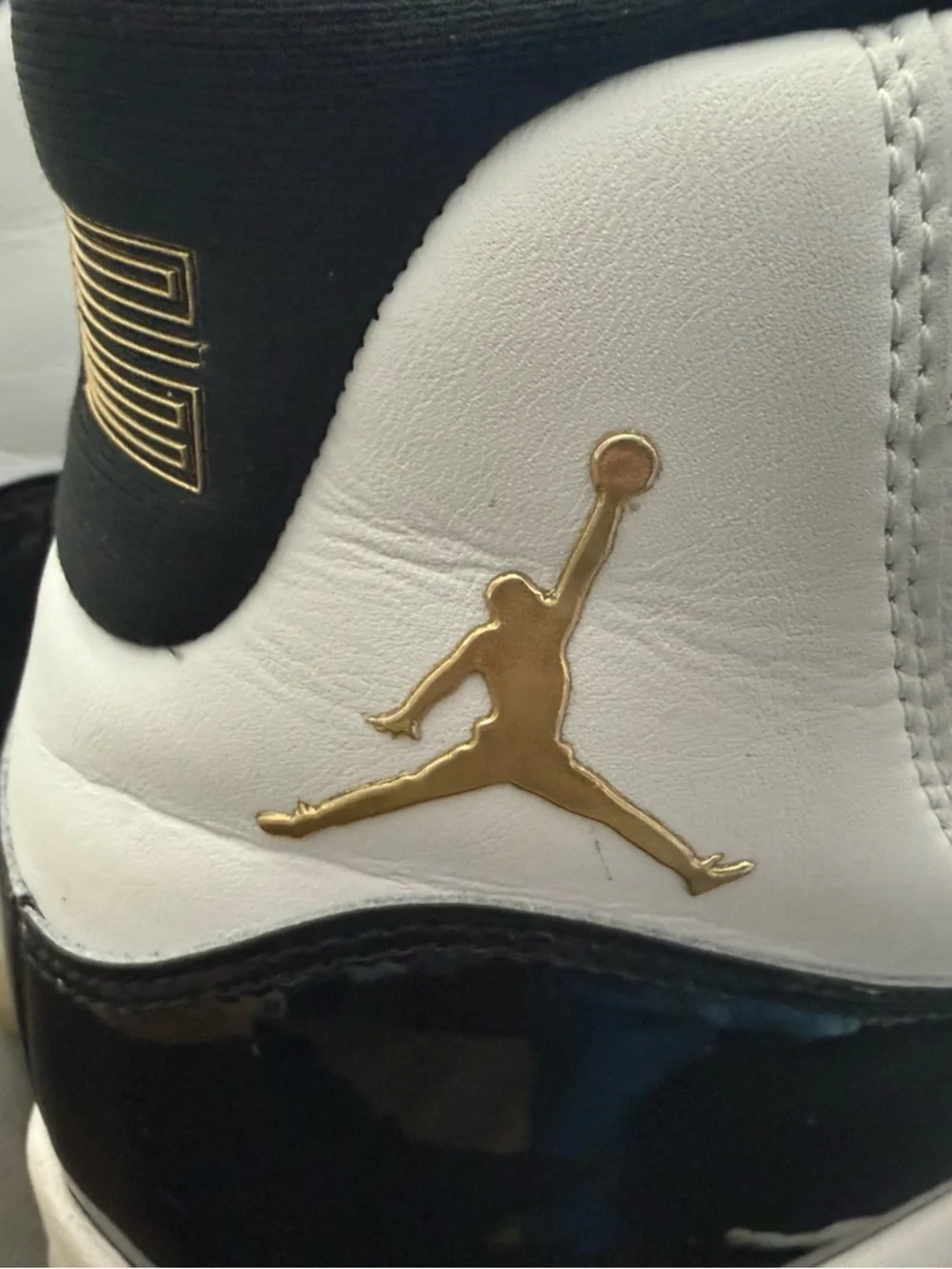 Jordan 11 Gratitude Basketball Sneakers in White, Black & Gold - Picture 7 of 9